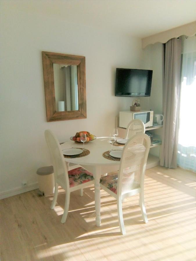 Apartmán L'Etoile Des Neiges Font-Romeu-Odeillo-Via Exteriér fotografie